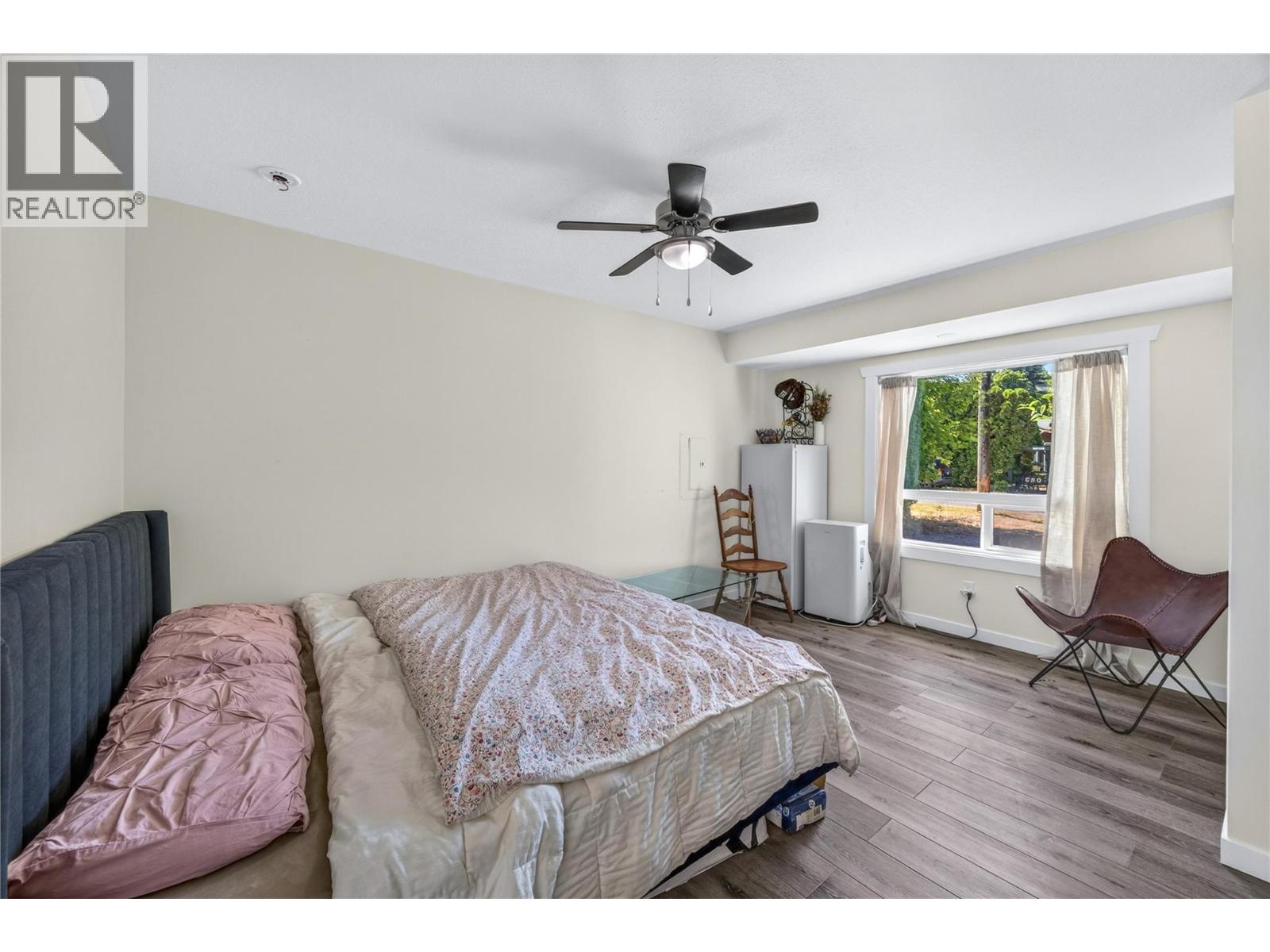 675 Robinson Avenue - 29