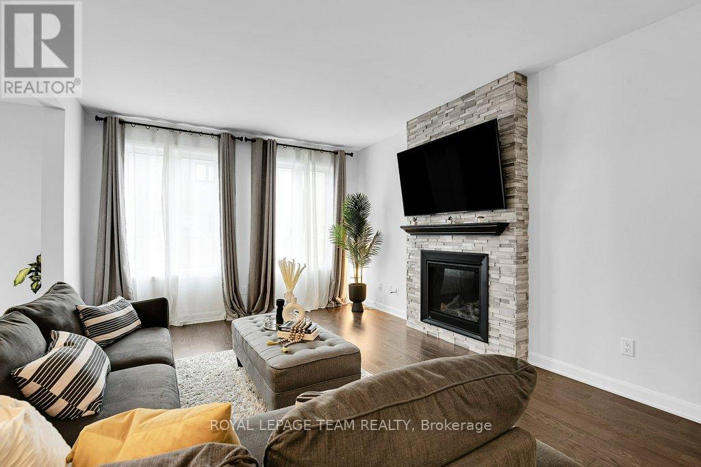 784 CAPPAMORE DRIVE - 12