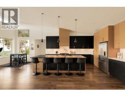 Kitchen - 3979 Goldstream Heights Dr, Shawnigan Lake, BC V8H2J1 Photo 10