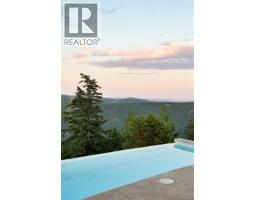 3979 Goldstream Heights Dr, Shawnigan Lake, BC V8H2J1 Photo 35