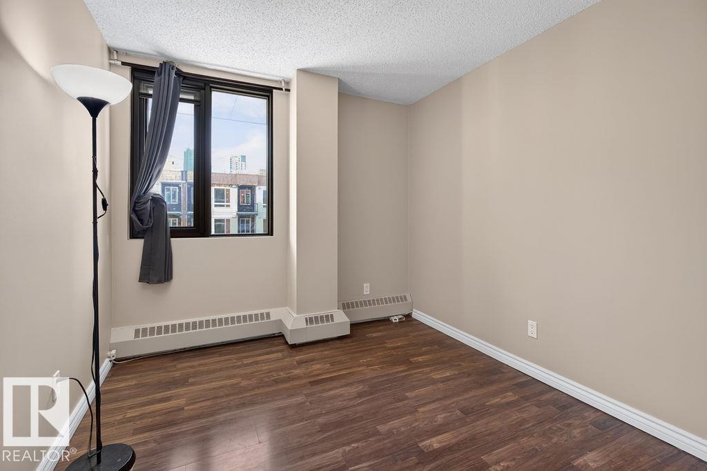 #603 10175 109 ST NW - 14