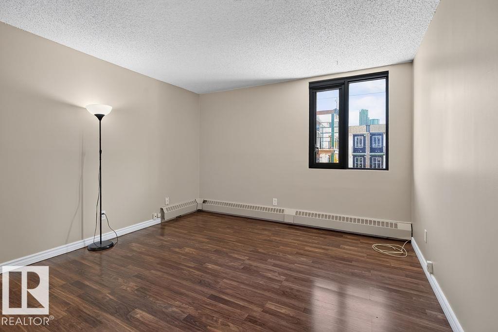 #603 10175 109 ST NW - 17