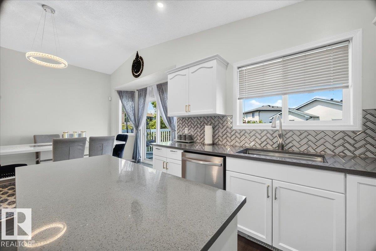 5120 157 AV NW - 21