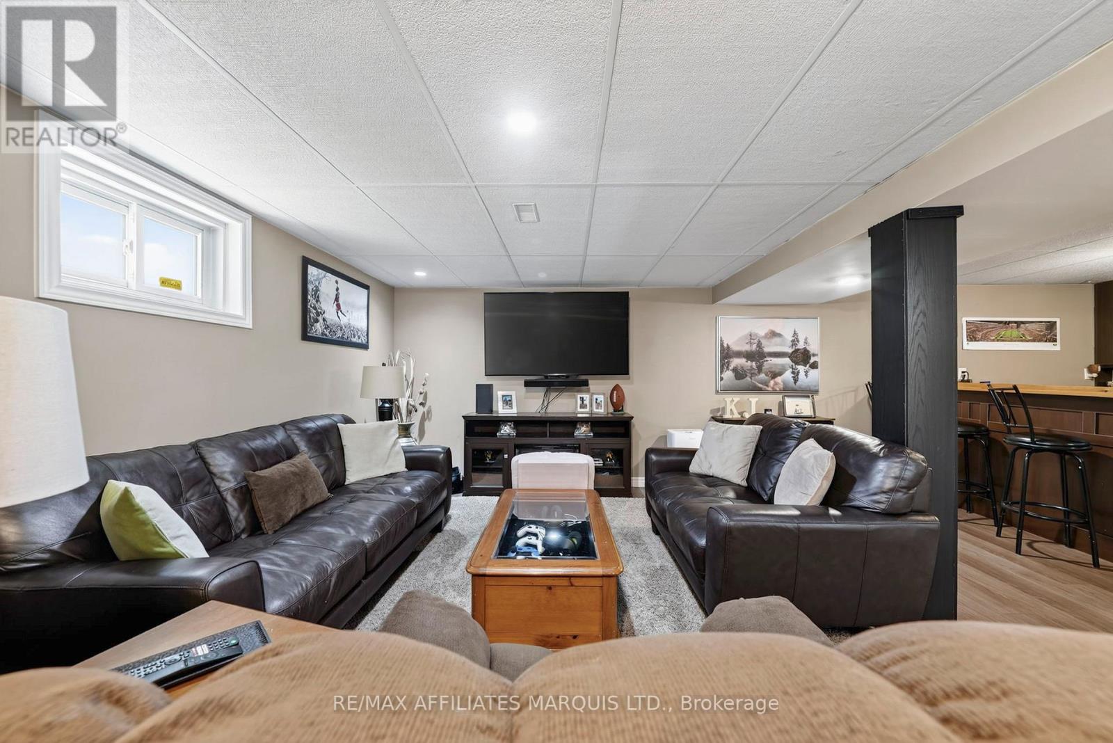 824 ALICE STREET - 23