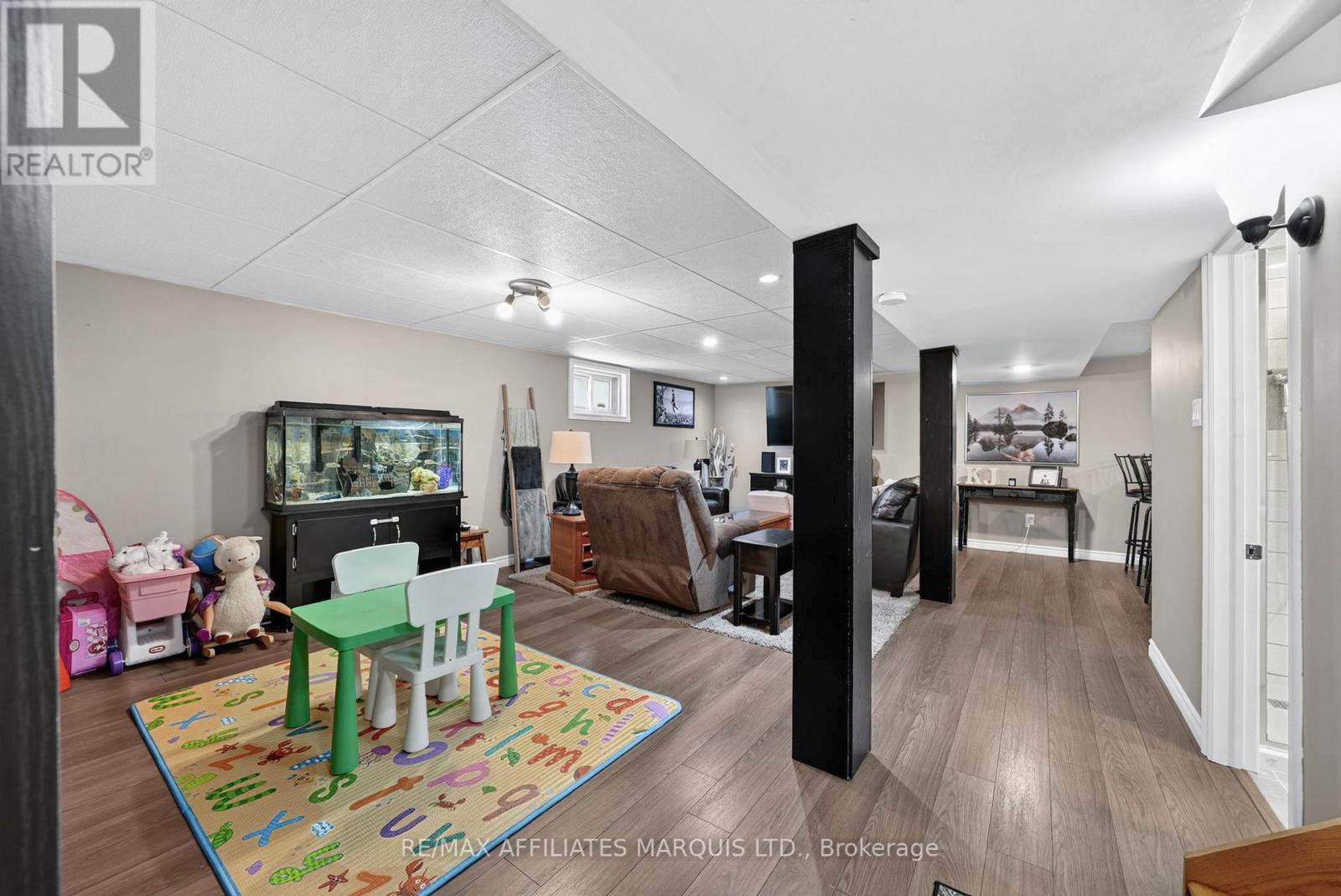 824 ALICE STREET - 27
