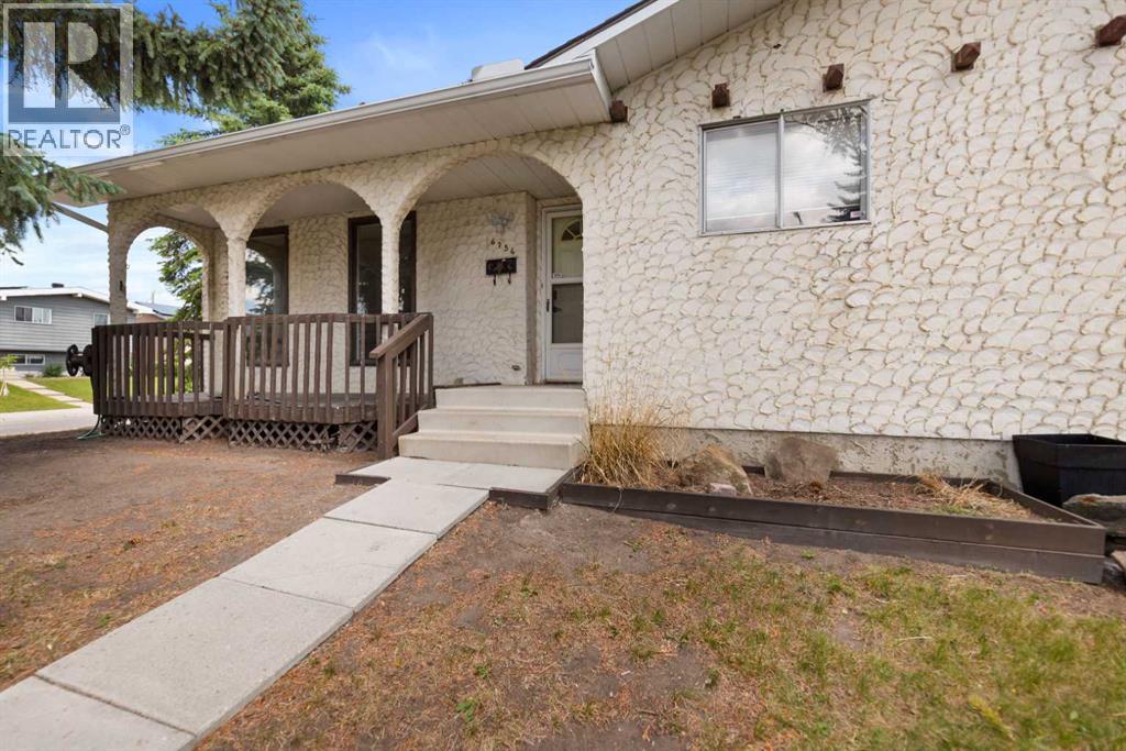 6756 Huntchester Road NE - photo 3