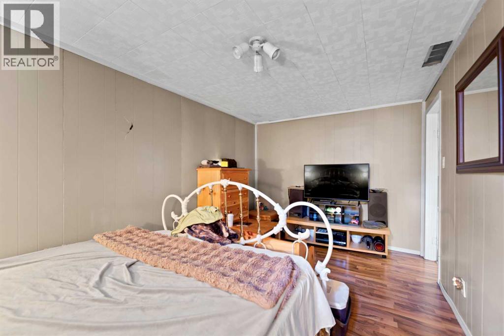 6756 Huntchester Road NE — photo 29