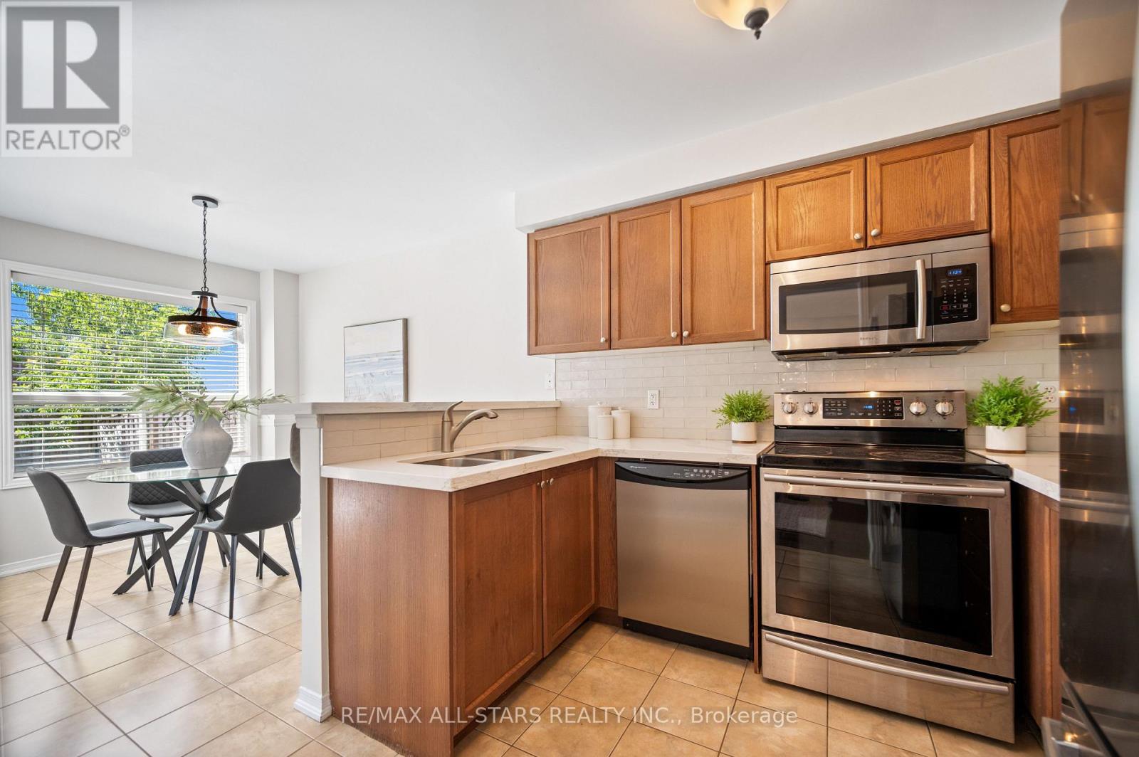195 RICHARD UNDERHILL AVENUE - 13