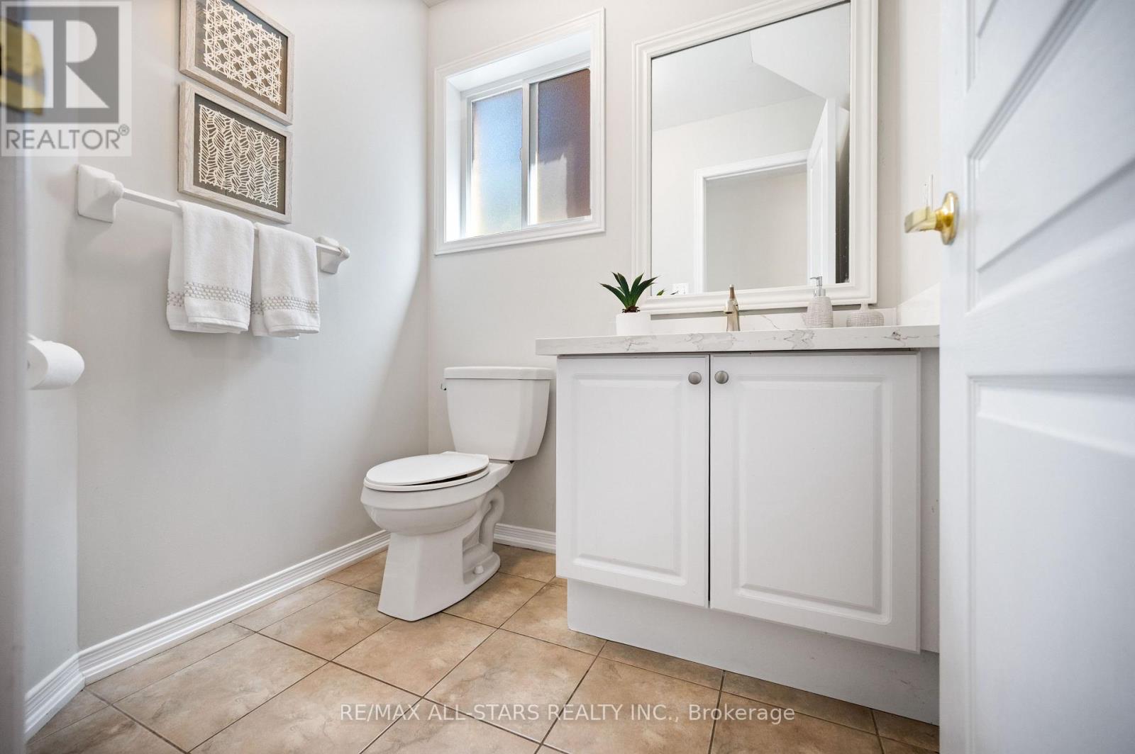 195 RICHARD UNDERHILL AVENUE - 18