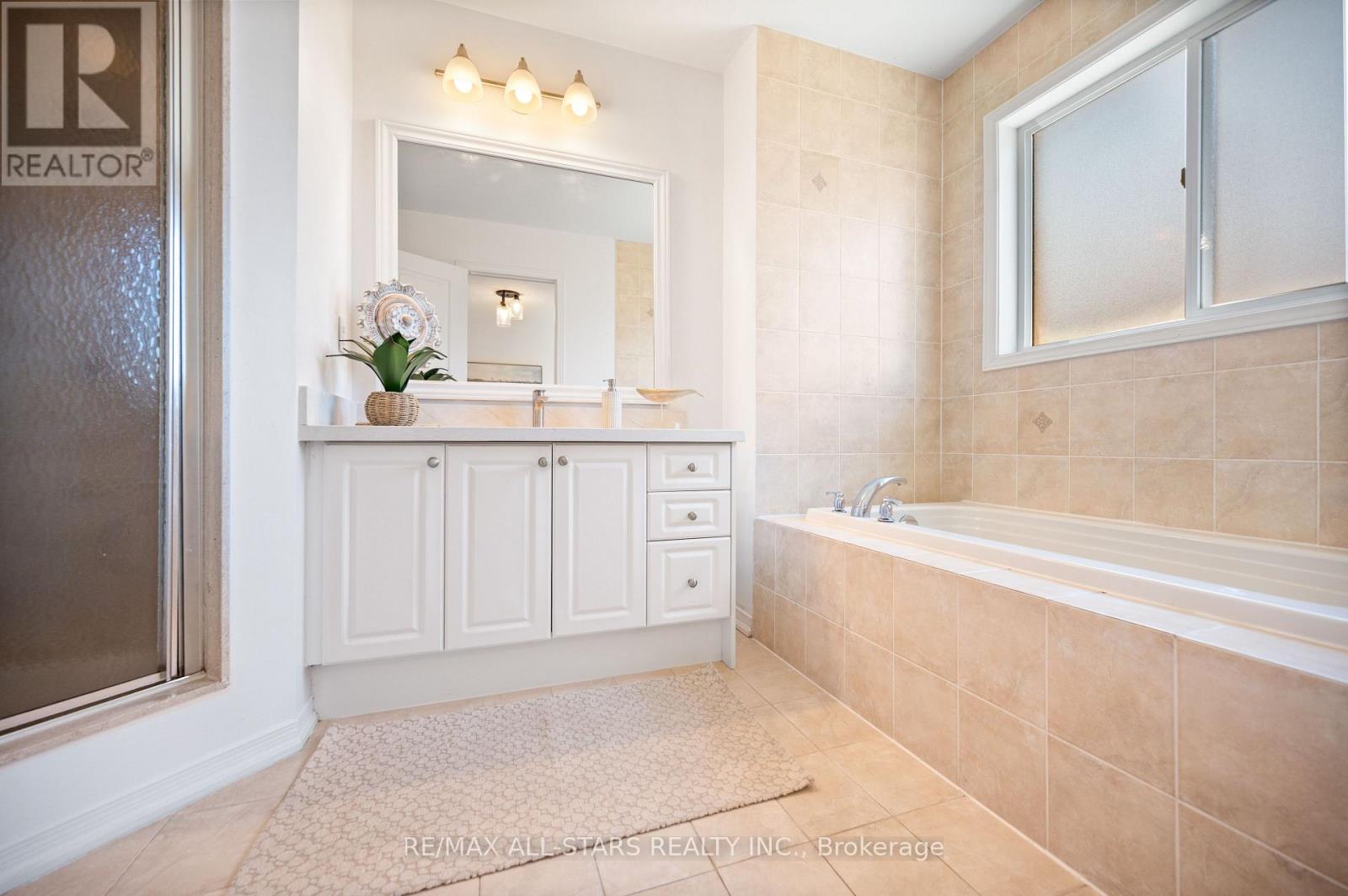 195 RICHARD UNDERHILL AVENUE - 23