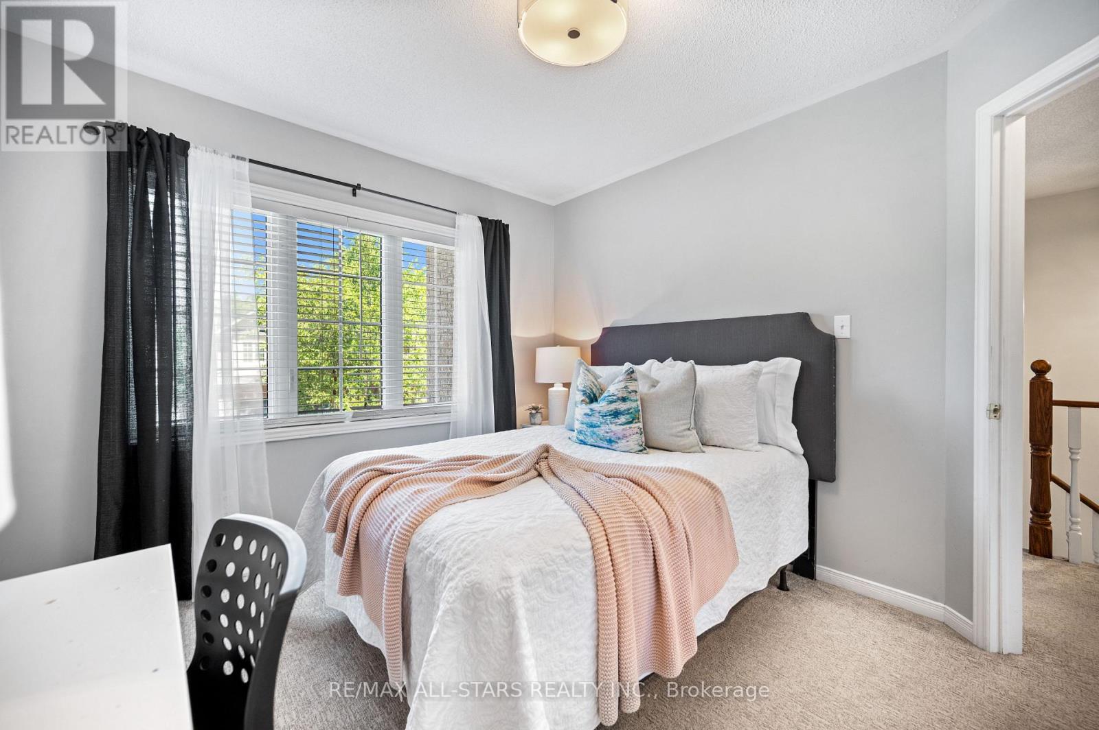 195 RICHARD UNDERHILL AVENUE - 25