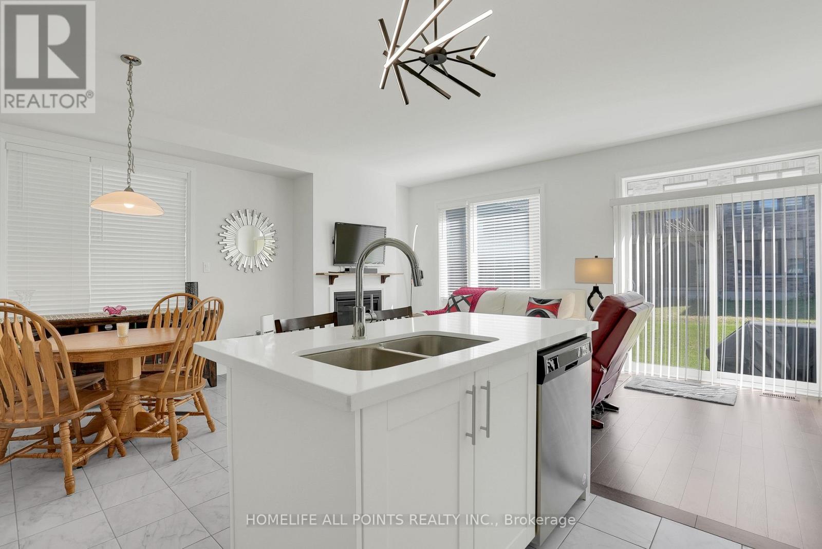 17 SWEET CICELY STREET - 13