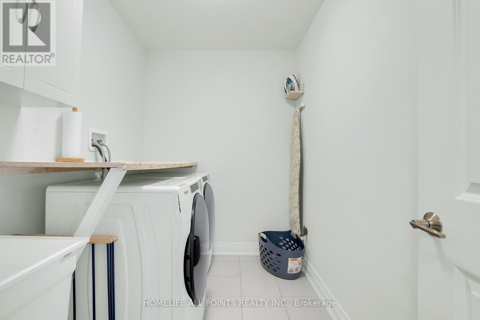 17 SWEET CICELY STREET - 31