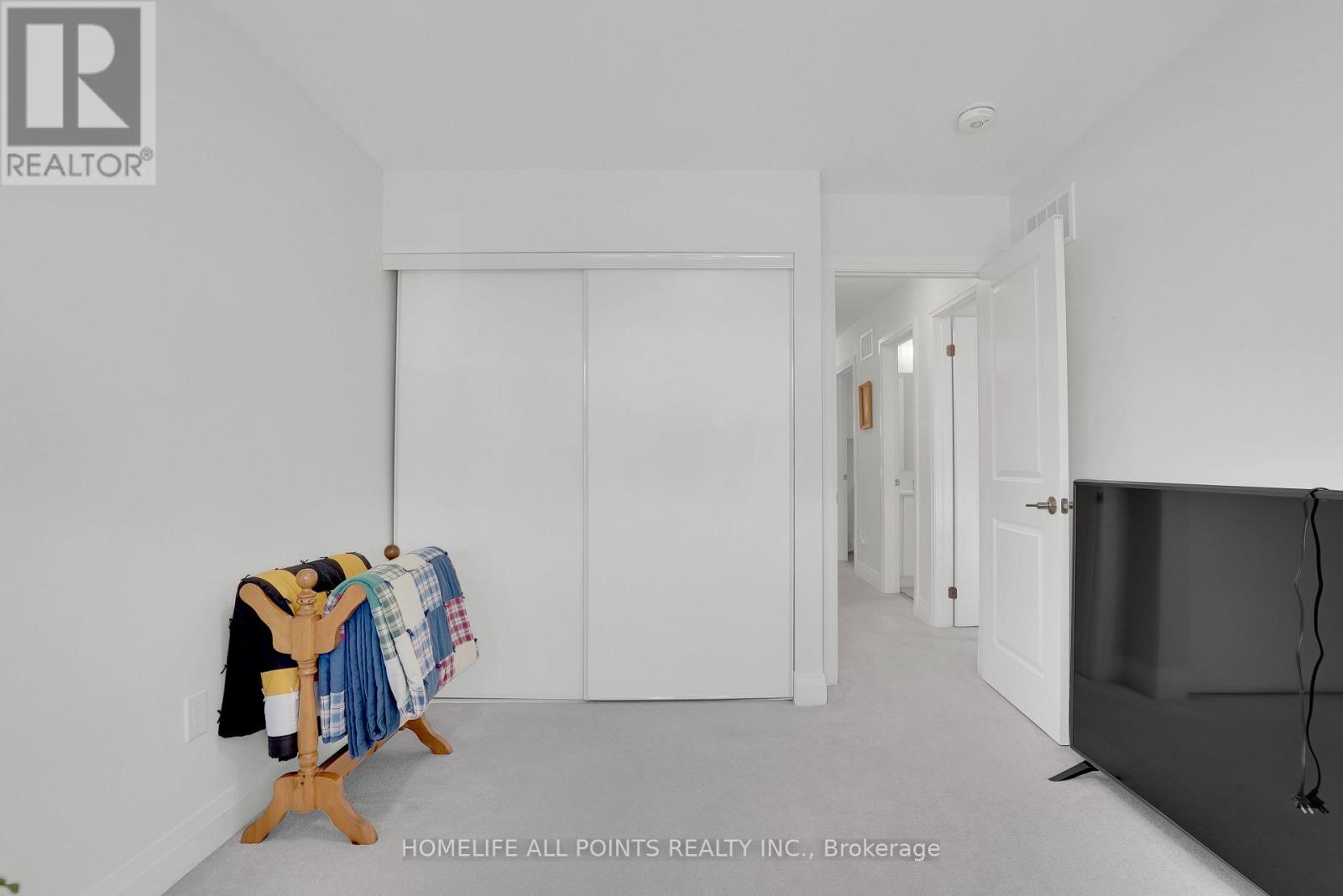 17 SWEET CICELY STREET - 34