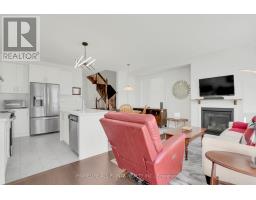 17 Sweet Cicely Street, Springwater, ON L9X2C7 Photo 18