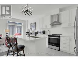 Laundry room - 17 Sweet Cicely Street, Springwater, ON L9X2C7 Photo 9
