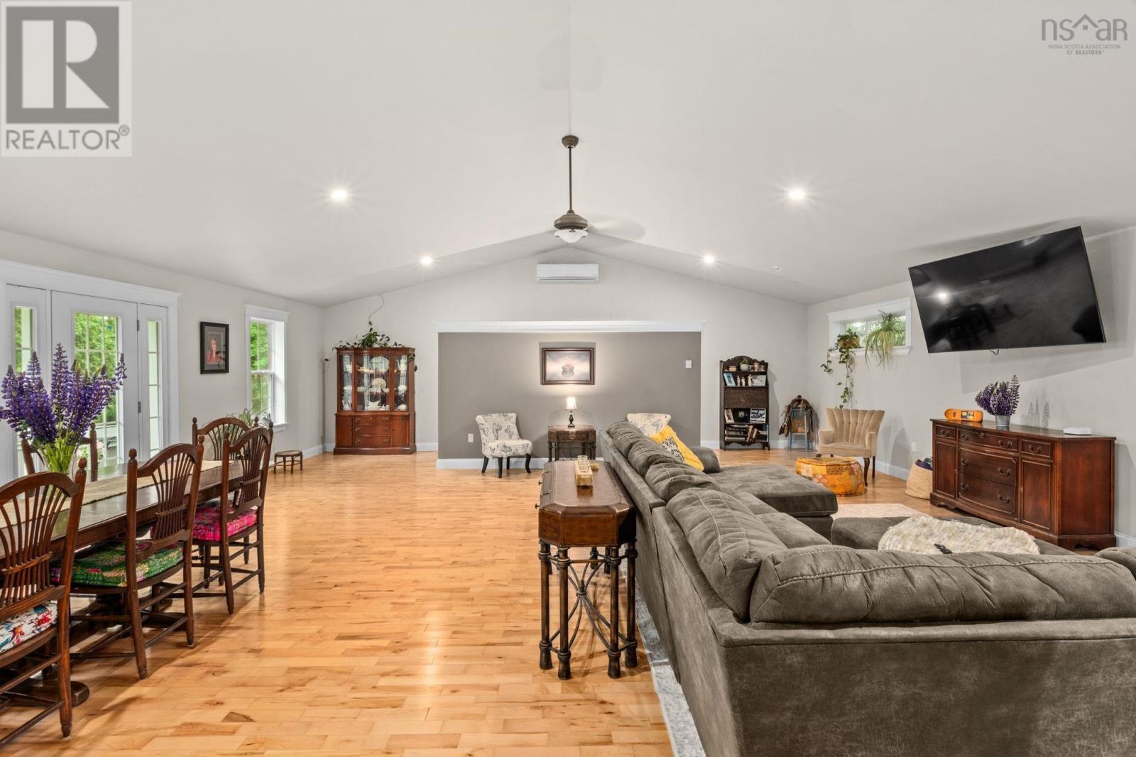 33 Grange Street - 21
