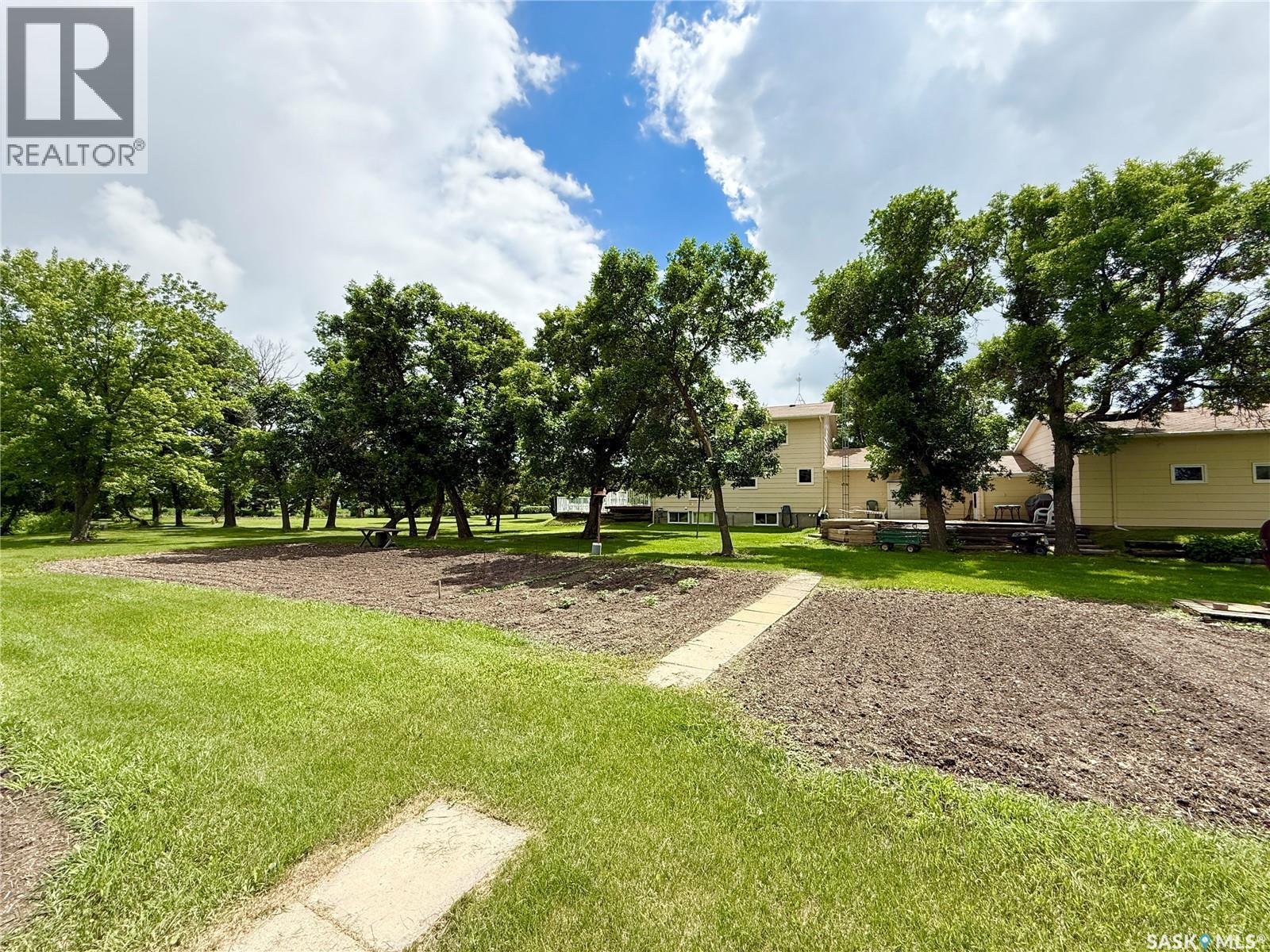 Weyburn Probe Acreage - 10