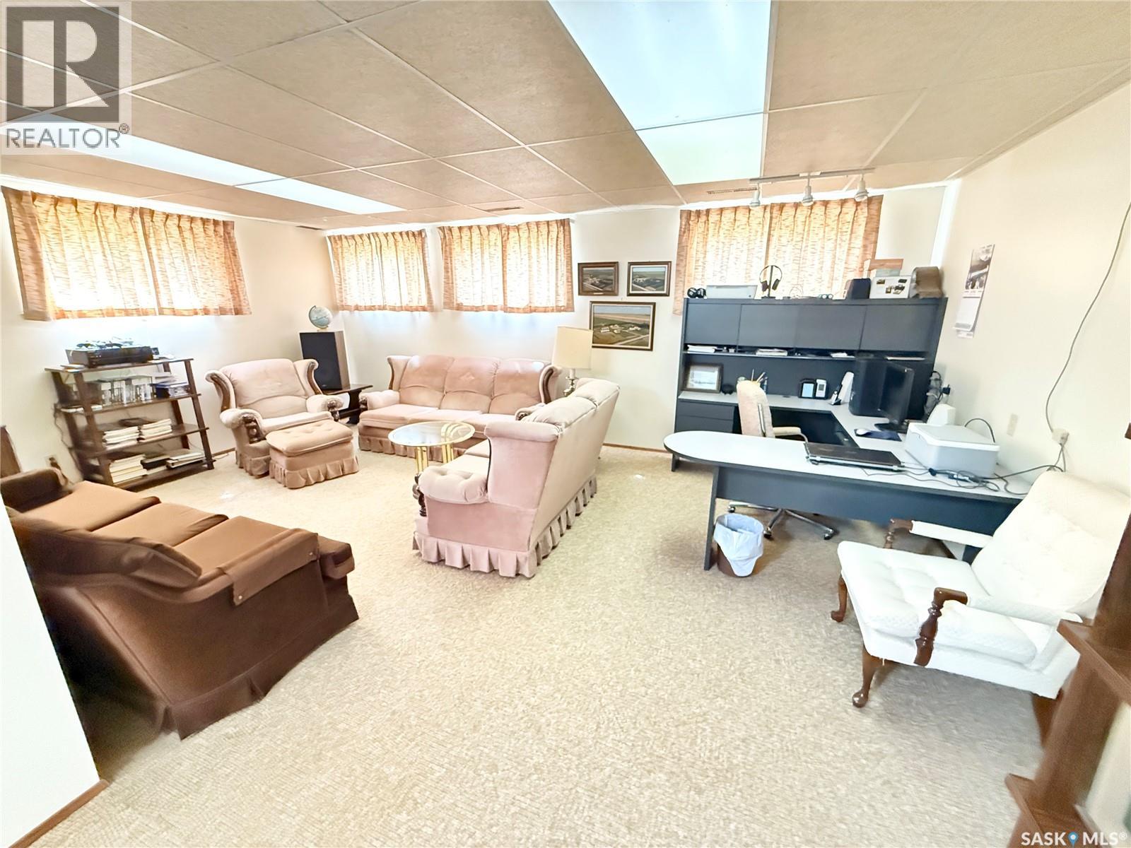 Weyburn Probe Acreage - 64