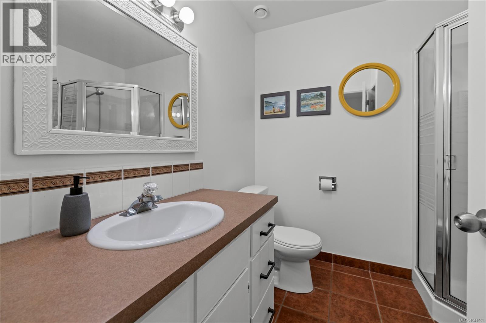 7158 Dickinson Rd - Image 27