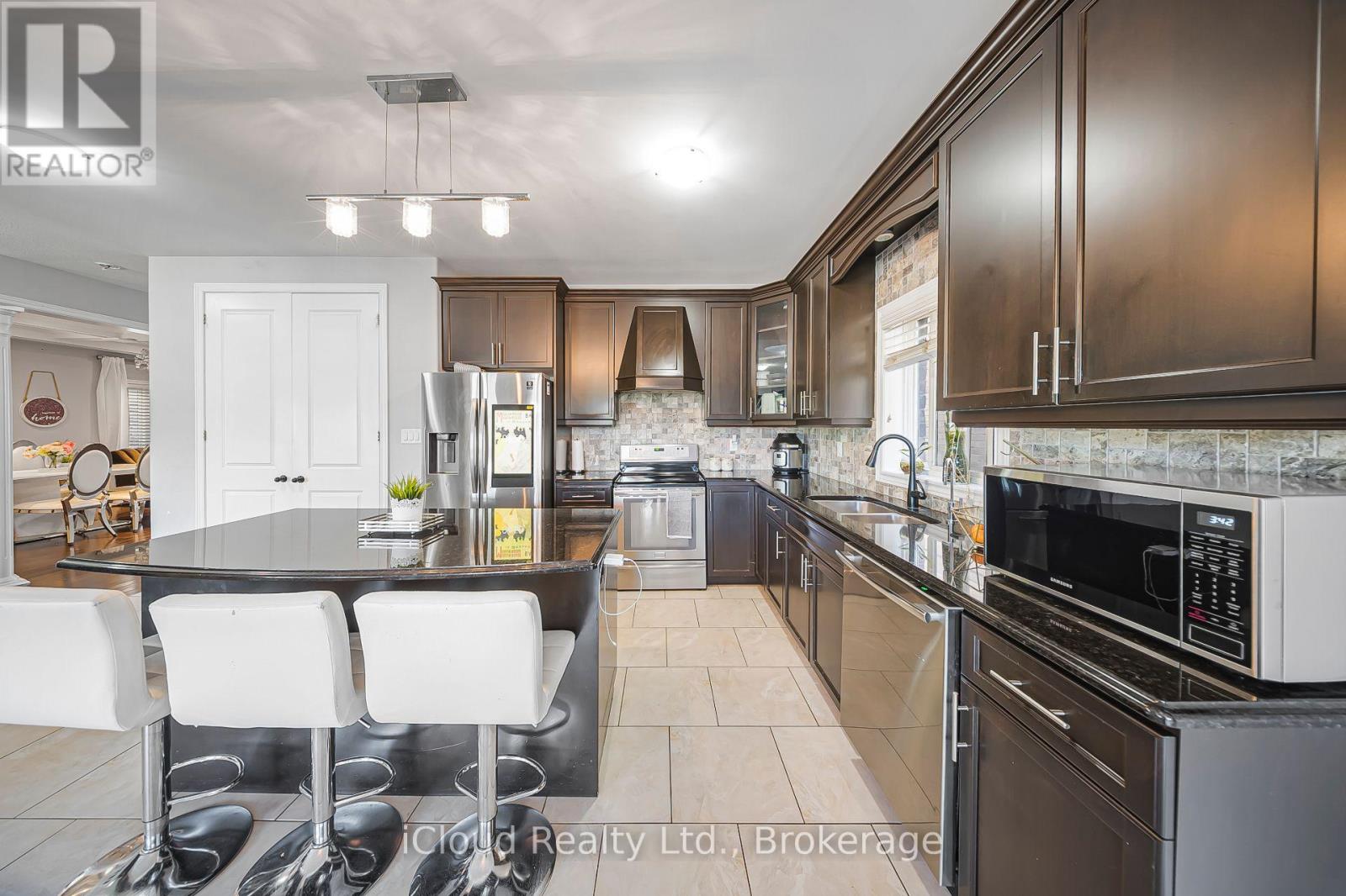 795 ROBERT FERRIE DRIVE - 16