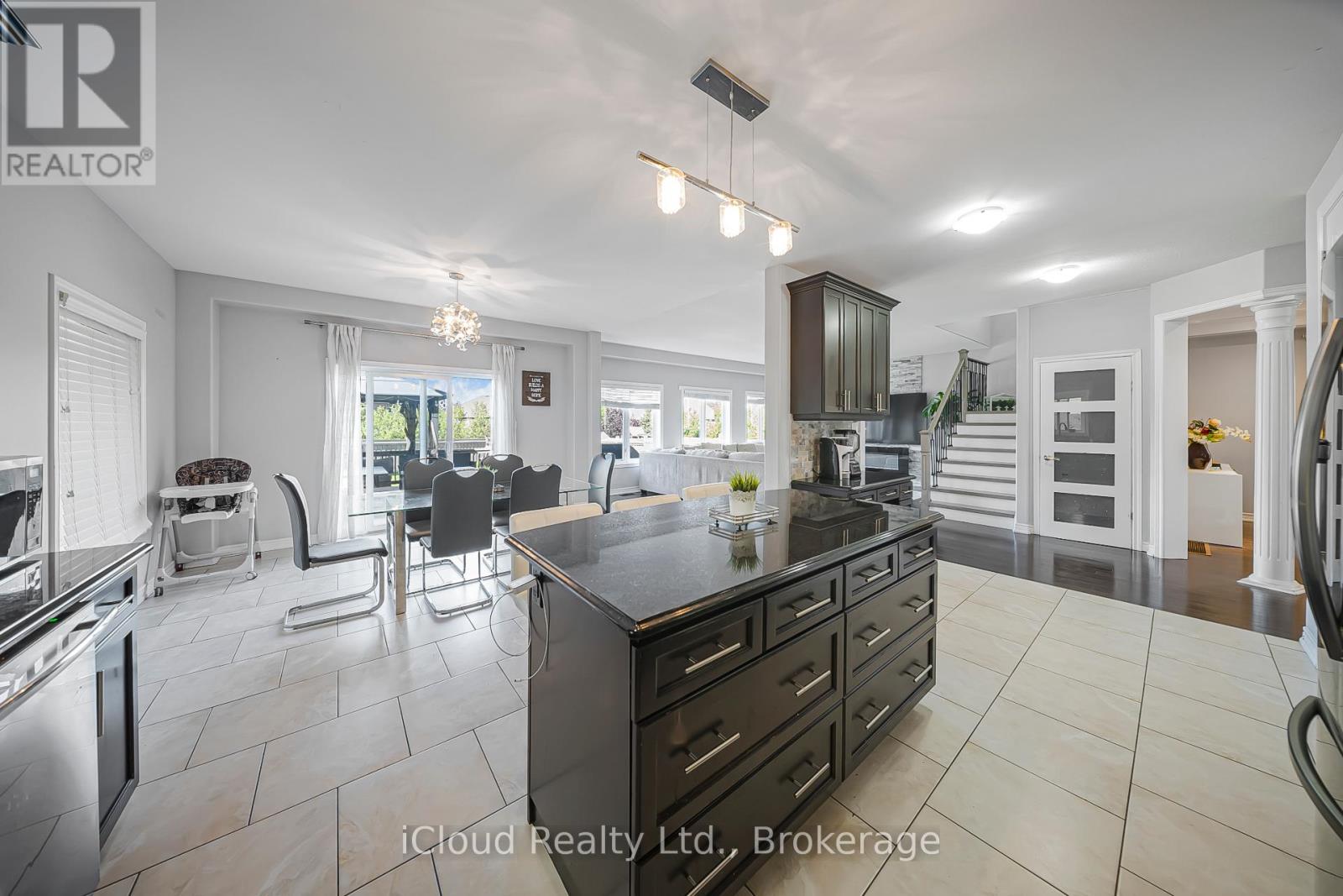 795 ROBERT FERRIE DRIVE - 17