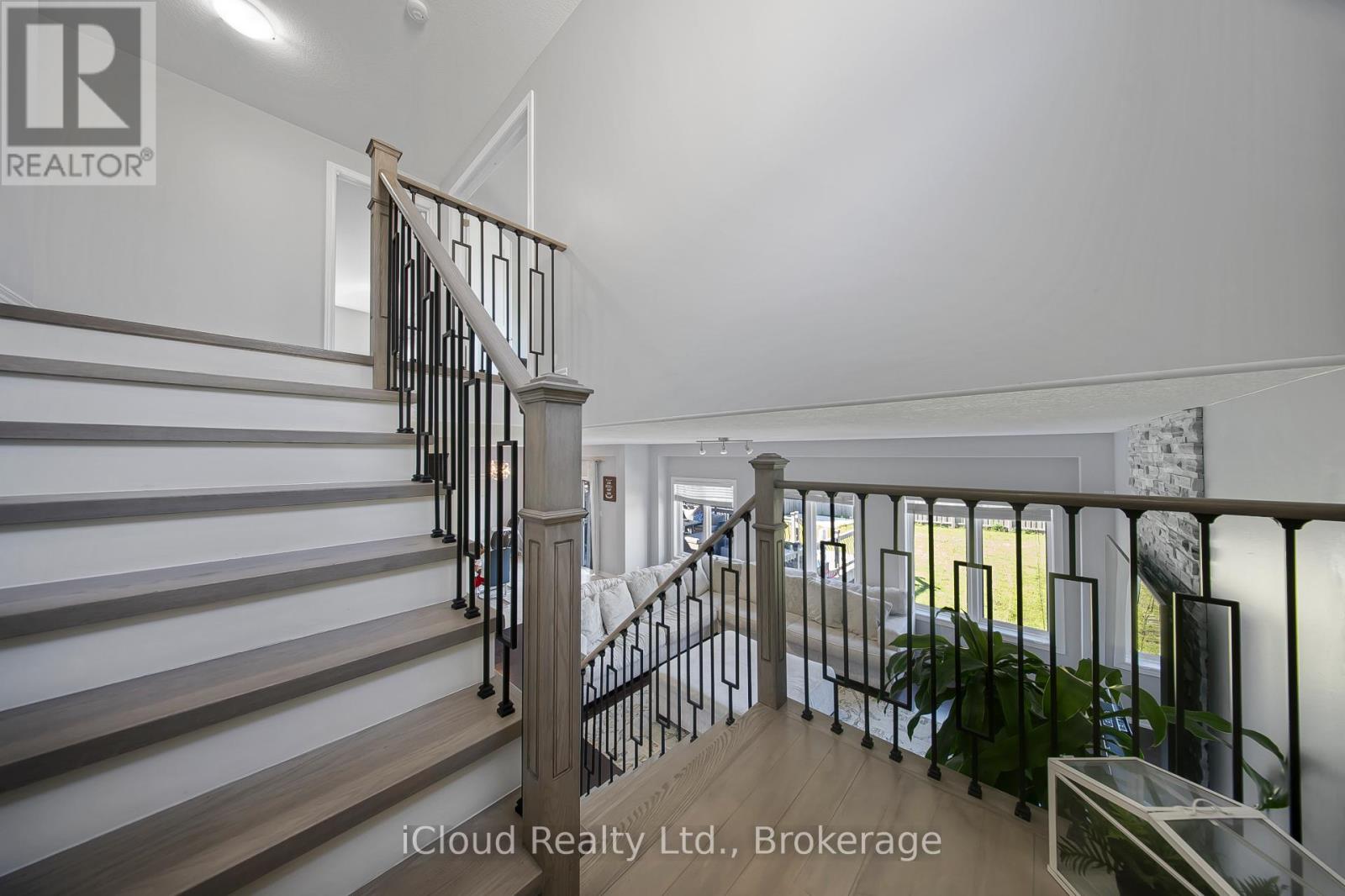 795 ROBERT FERRIE DRIVE - 20