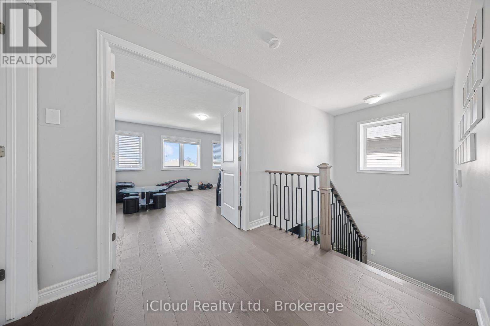 795 ROBERT FERRIE DRIVE - 21