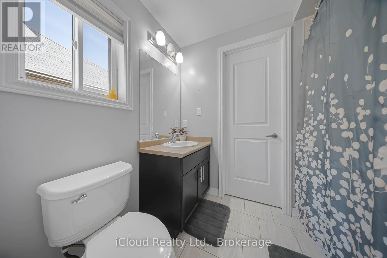 795 ROBERT FERRIE DRIVE - 27