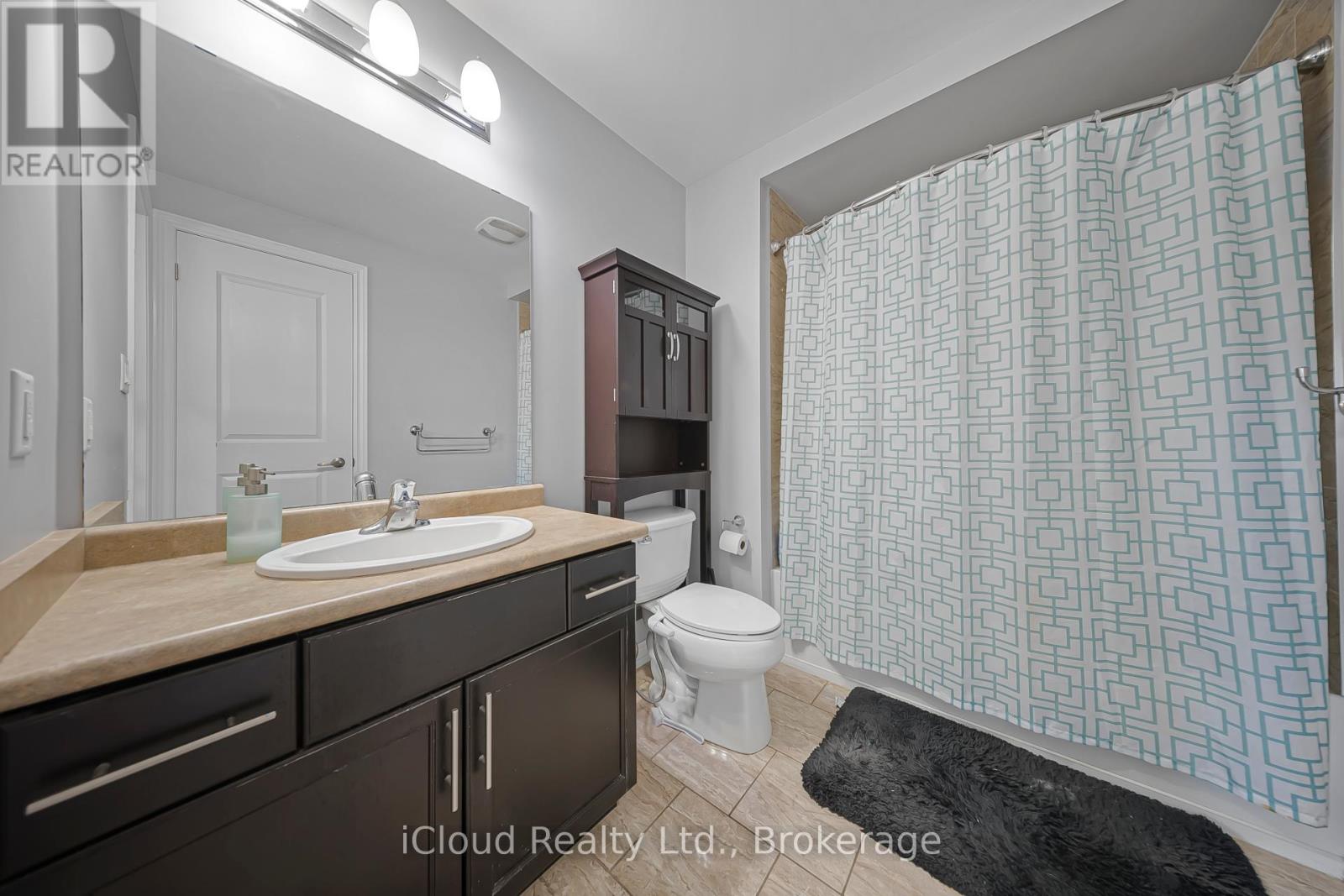 795 ROBERT FERRIE DRIVE - 32
