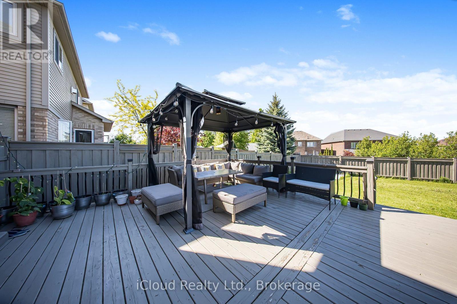 795 ROBERT FERRIE DRIVE - 37