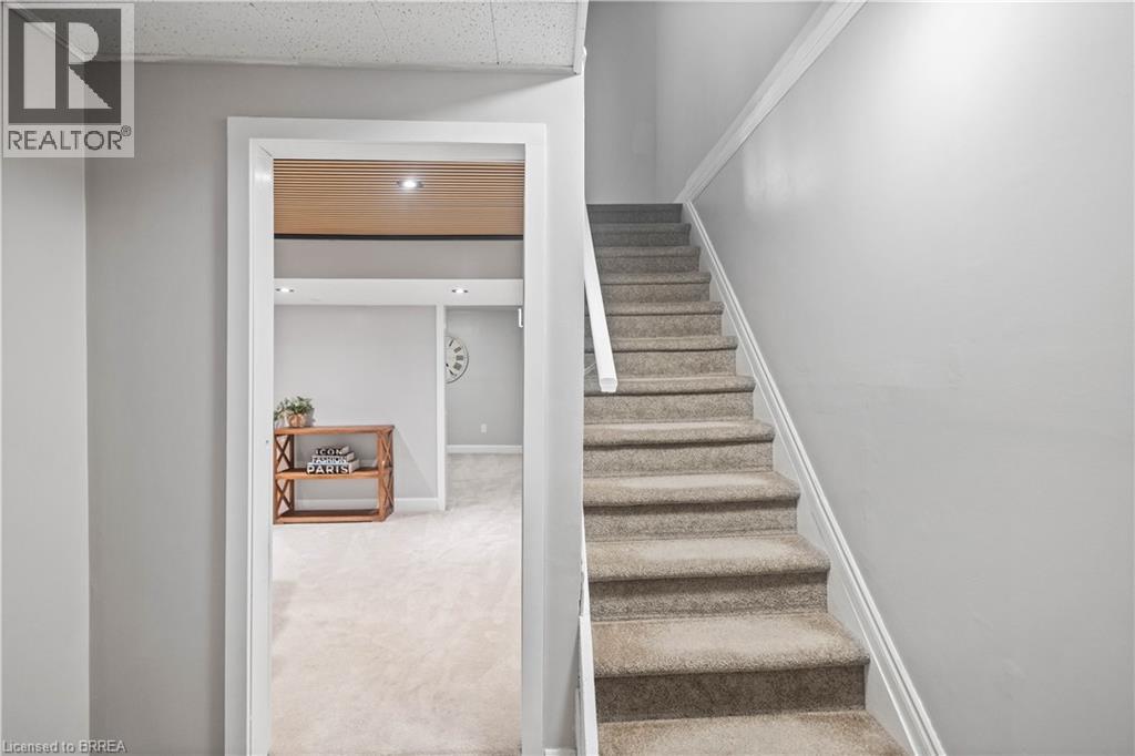 #F 149 BRANTWOOD PARK Road - 23