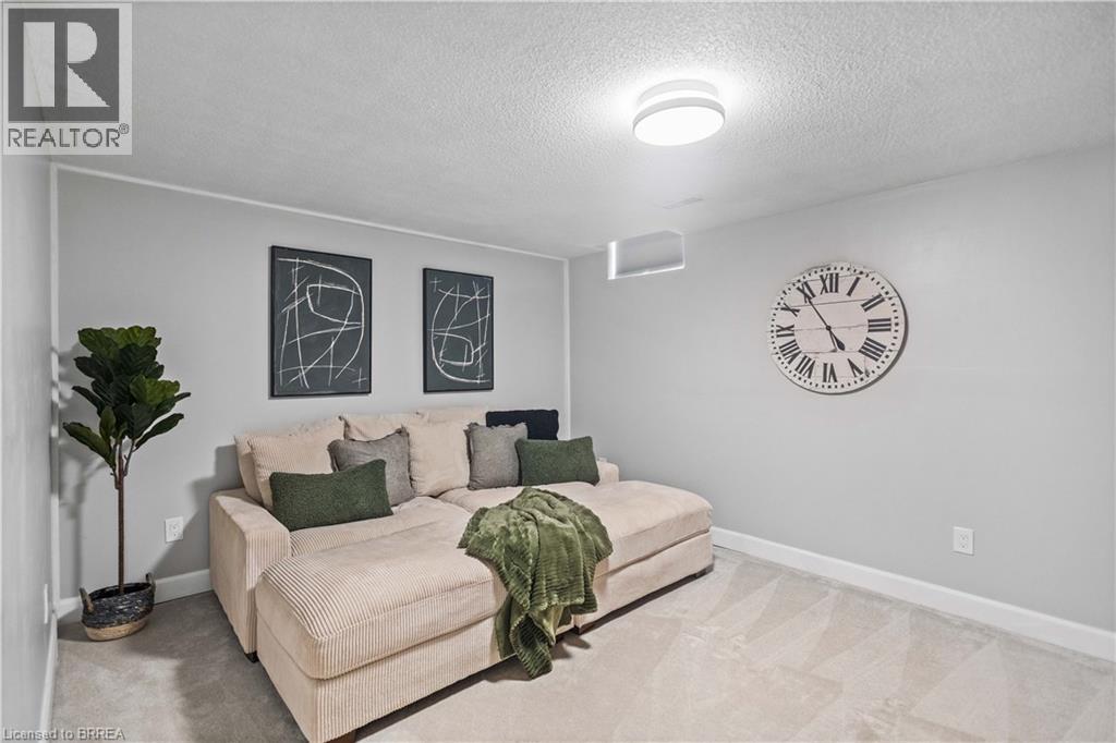 #F 149 BRANTWOOD PARK Road - 28