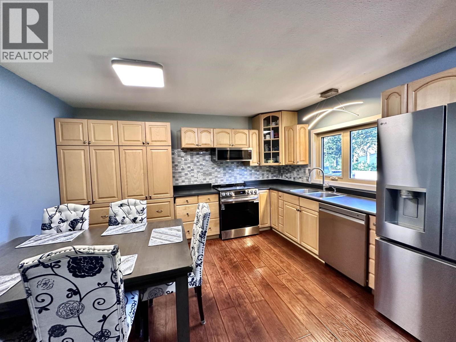 1339 7TH AVENUE - 13