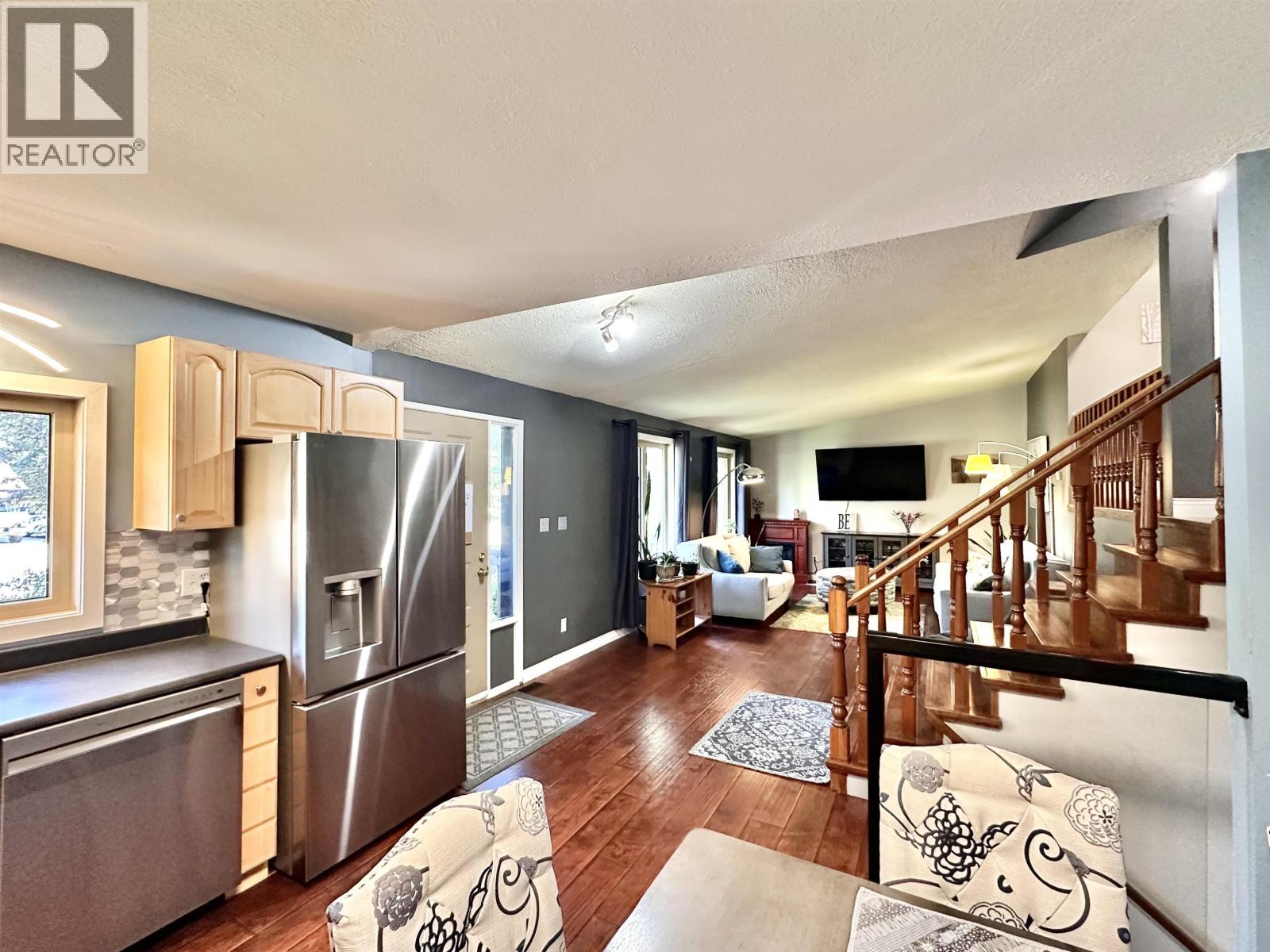 1339 7TH AVENUE - 14