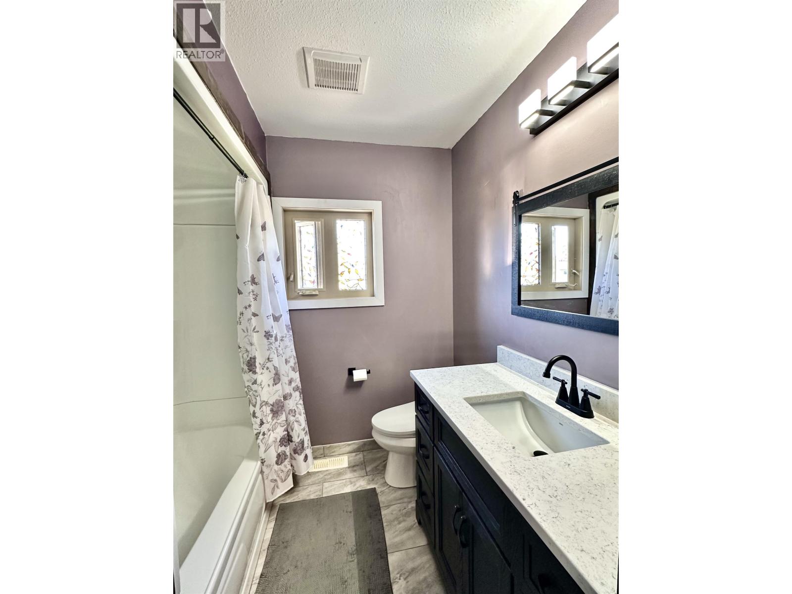 1339 7TH AVENUE - 16