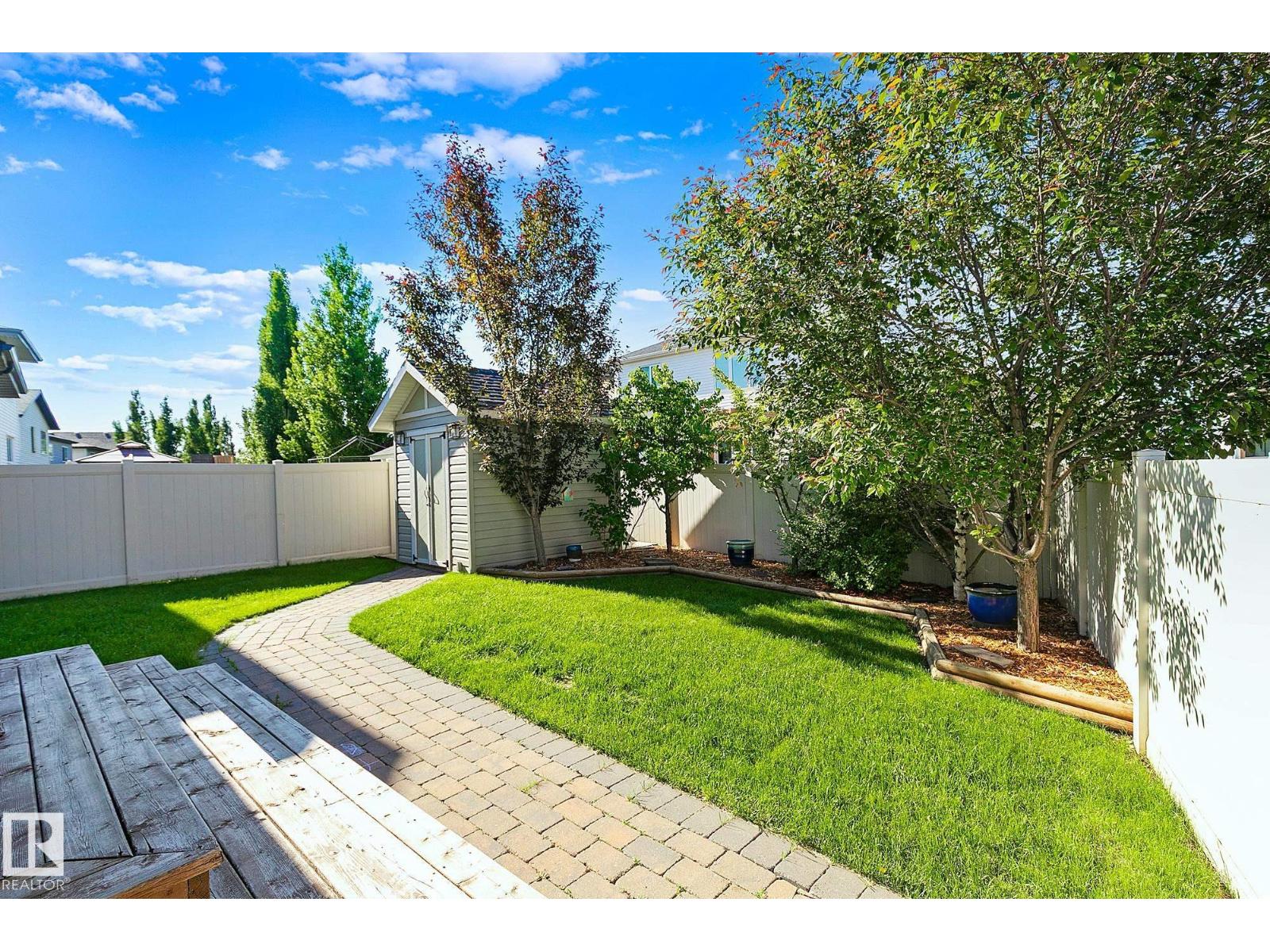 22131 95 AV NW — photo 42