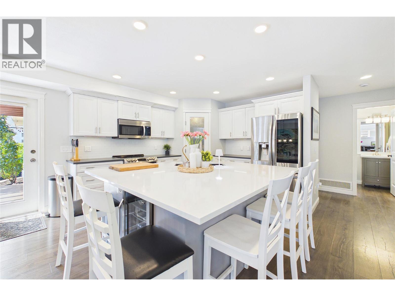 307 McCarren Avenue - 10