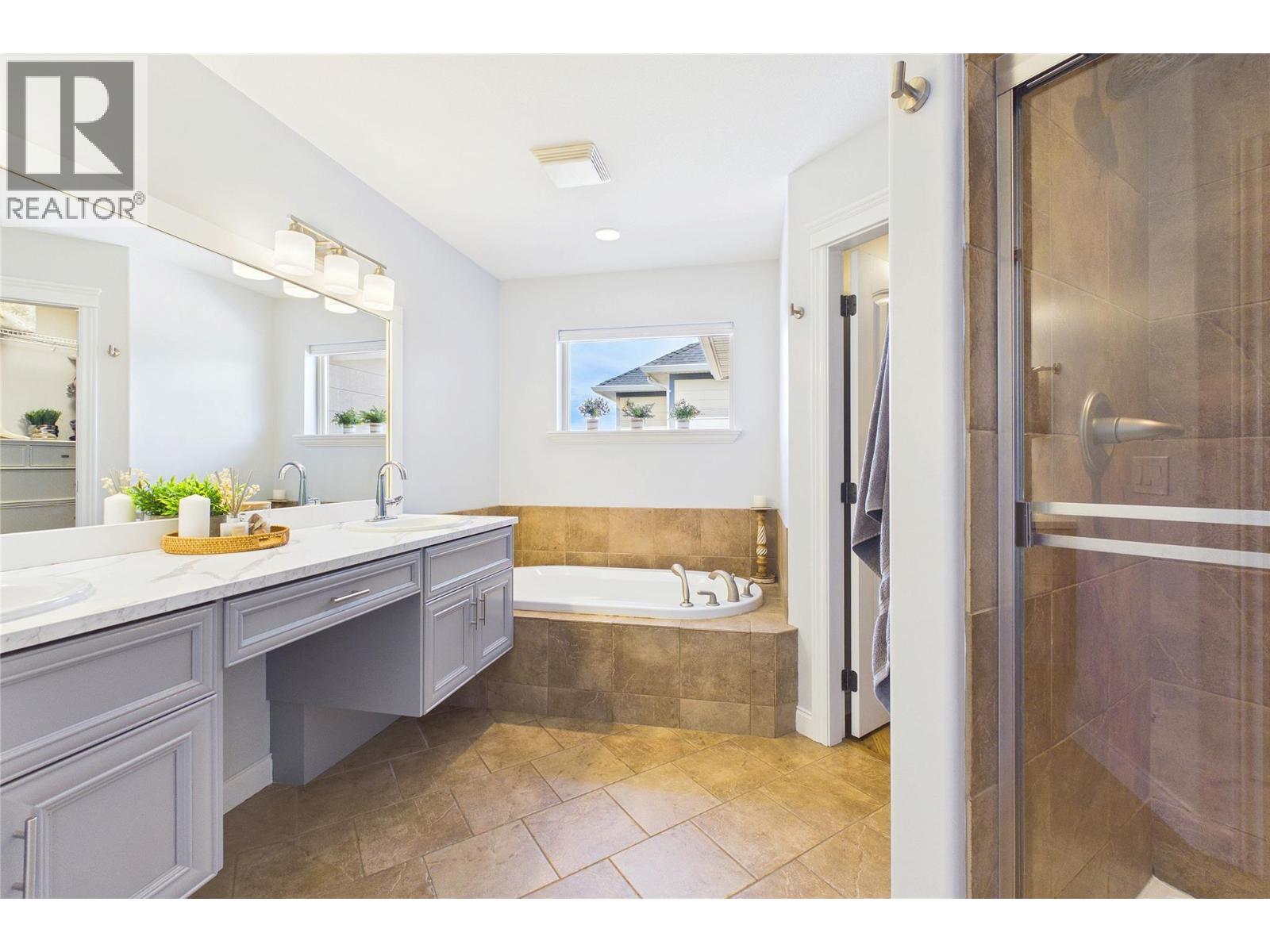 307 McCarren Avenue - 24