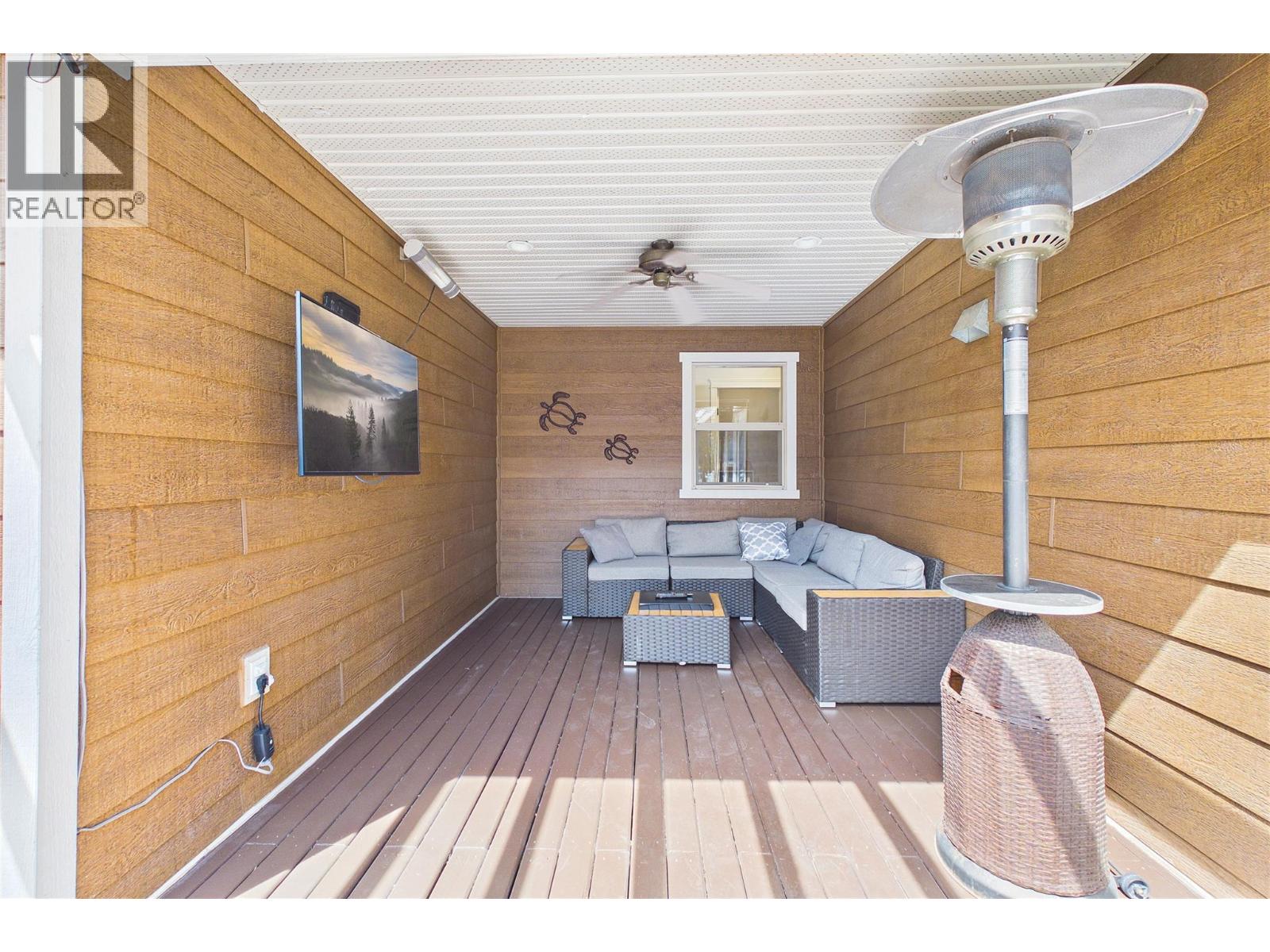 307 McCarren Avenue - 40