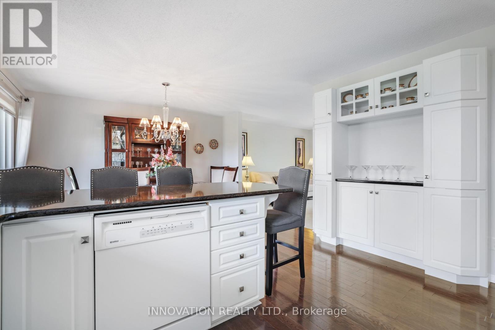 14 RILEY CRESCENT - 11