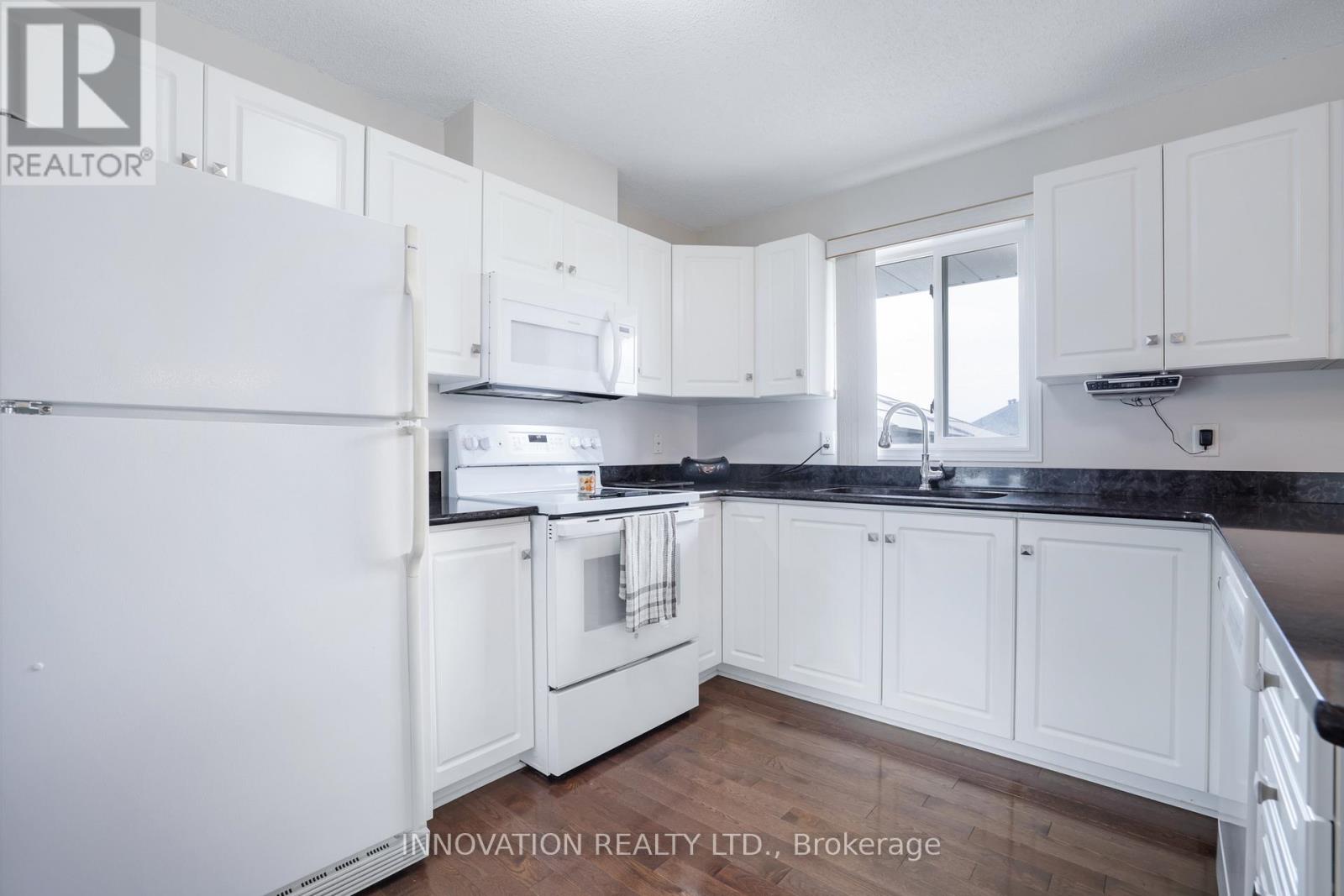 14 RILEY CRESCENT - 12