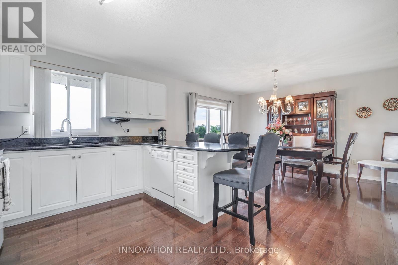 14 RILEY CRESCENT - 13