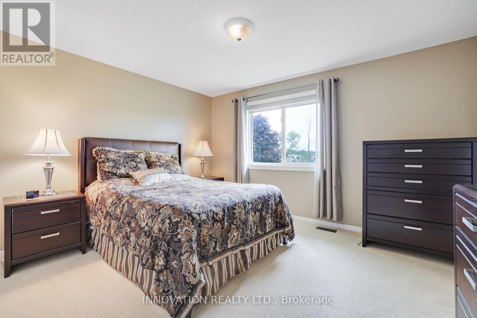 14 RILEY CRESCENT - 16