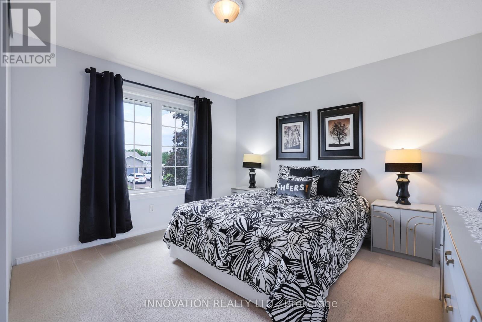 14 RILEY CRESCENT - 20