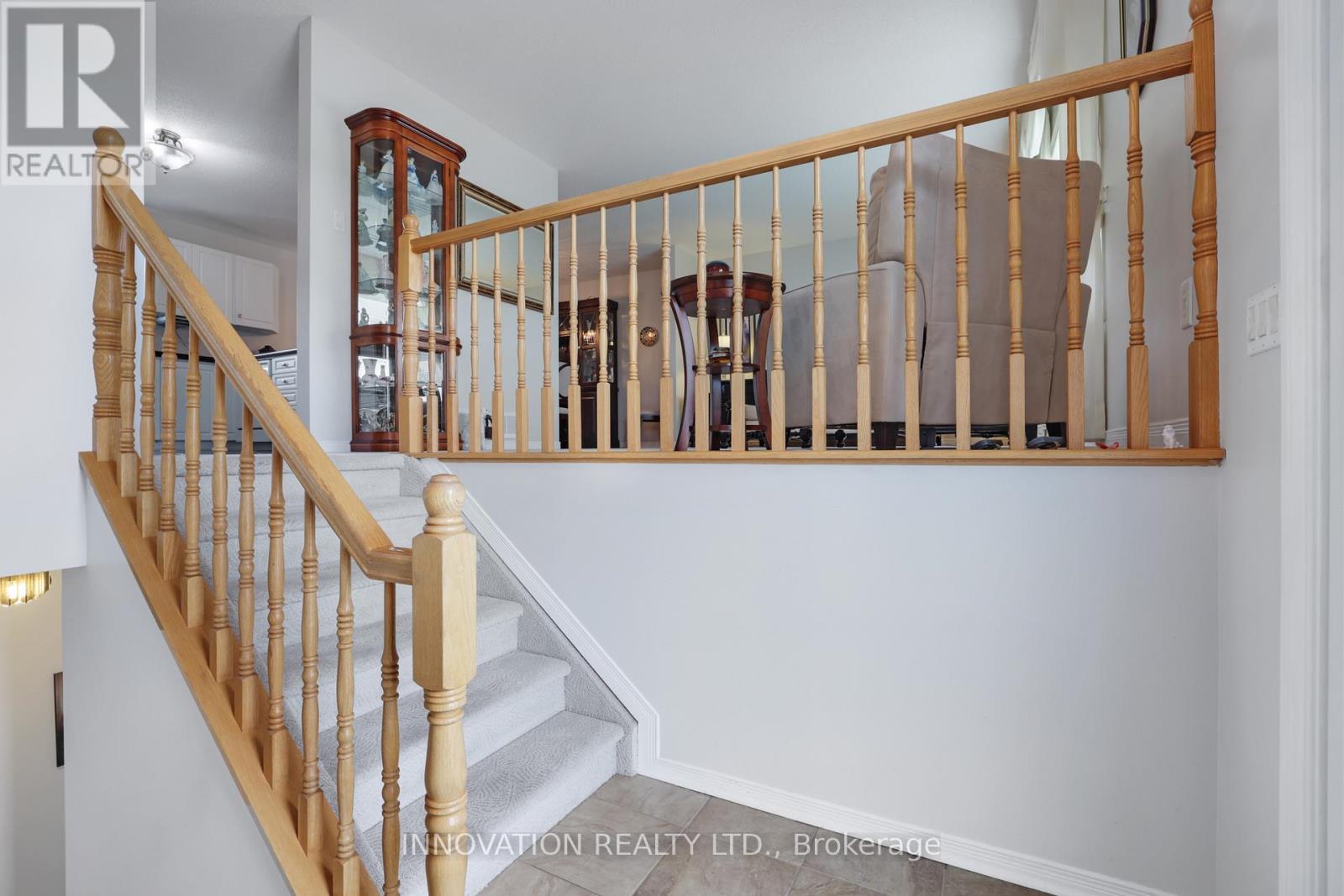 14 RILEY CRESCENT - 23