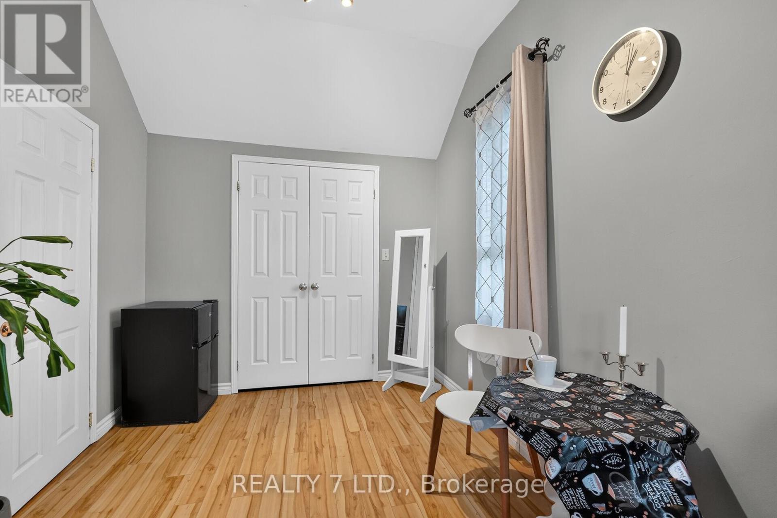 29 LLOYD STREET - Image 14
