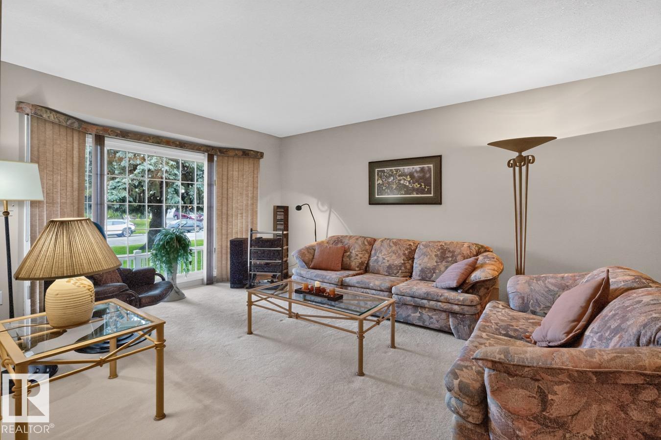 64 MARLBORO DR - 8