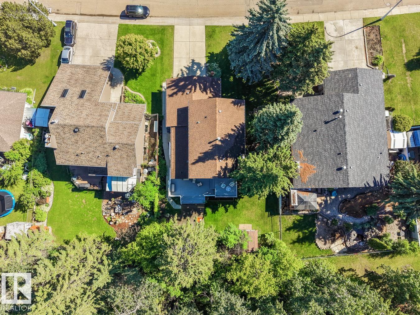 64 MARLBORO DR - 45