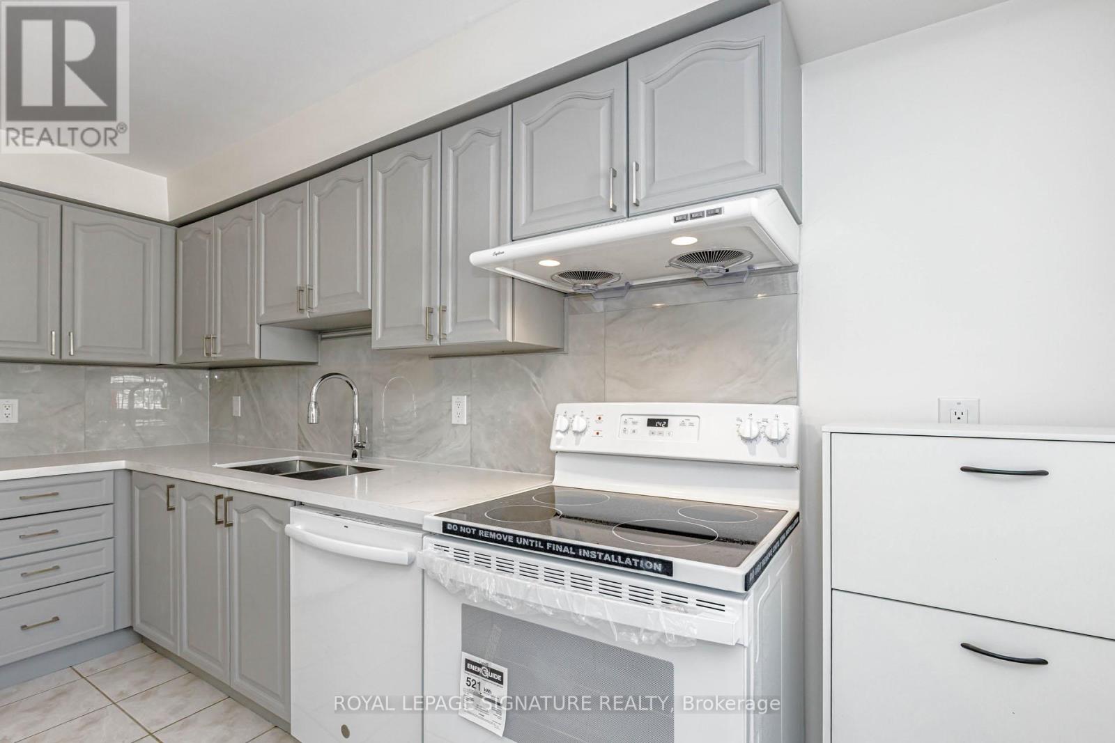 120 TARRAGONA BOULEVARD - 8